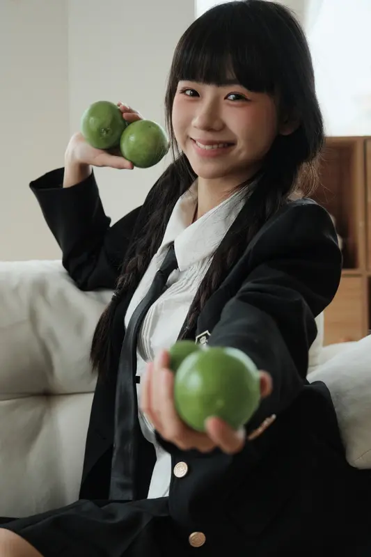 [YITUYU艺图语]2025.01.18 青橙少女 是三金呀 5
